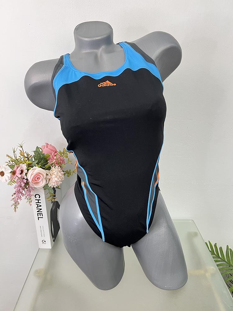 Costum de baie sutien fara burete Adidas S-M
