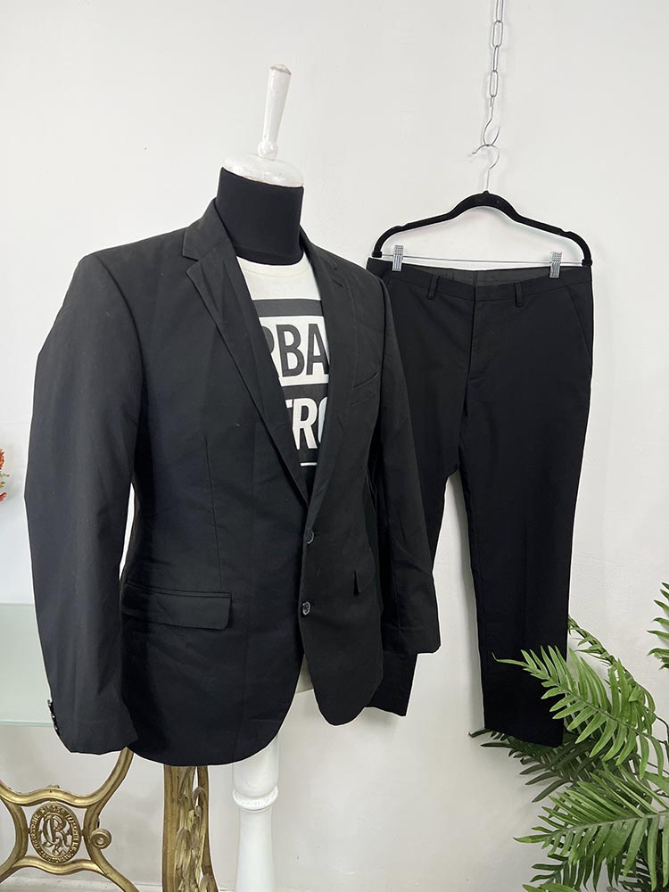 Costum super slim McNeal 50