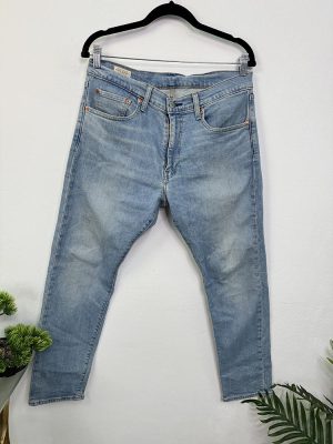 Blugi Levi’s 32