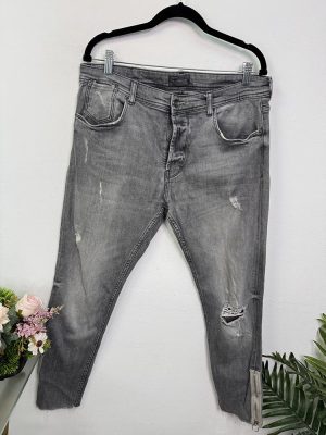 Blugi elastici Zara 44