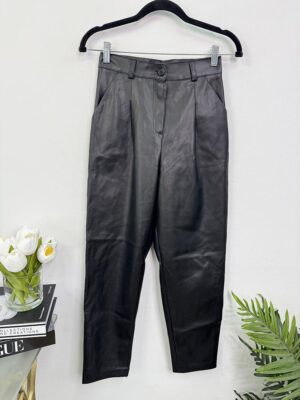 Pantaloni imitatie piele  S