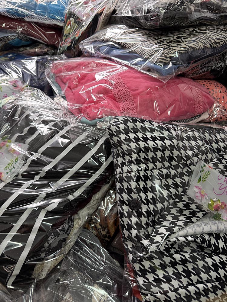 Pungute cu surprize 6 bucati - imagine 2