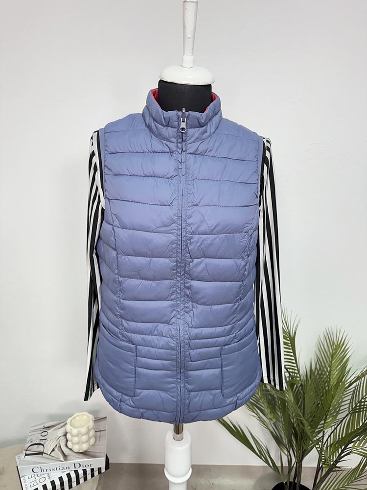 Vesta doua fete Tchibo 40