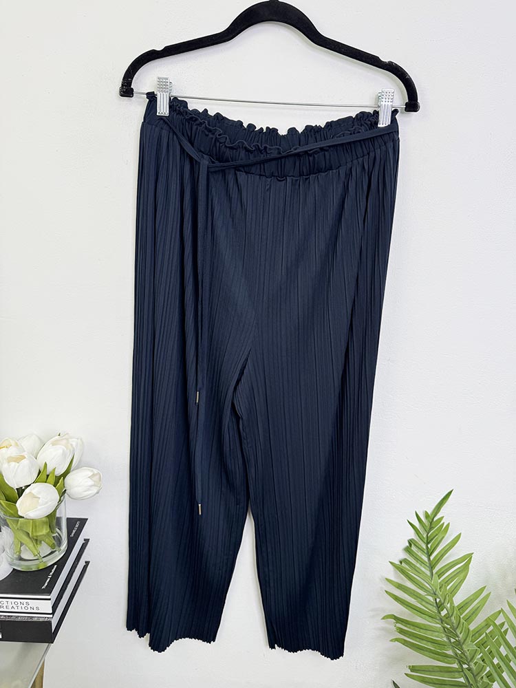 Pantaloni lejeri Janina 38