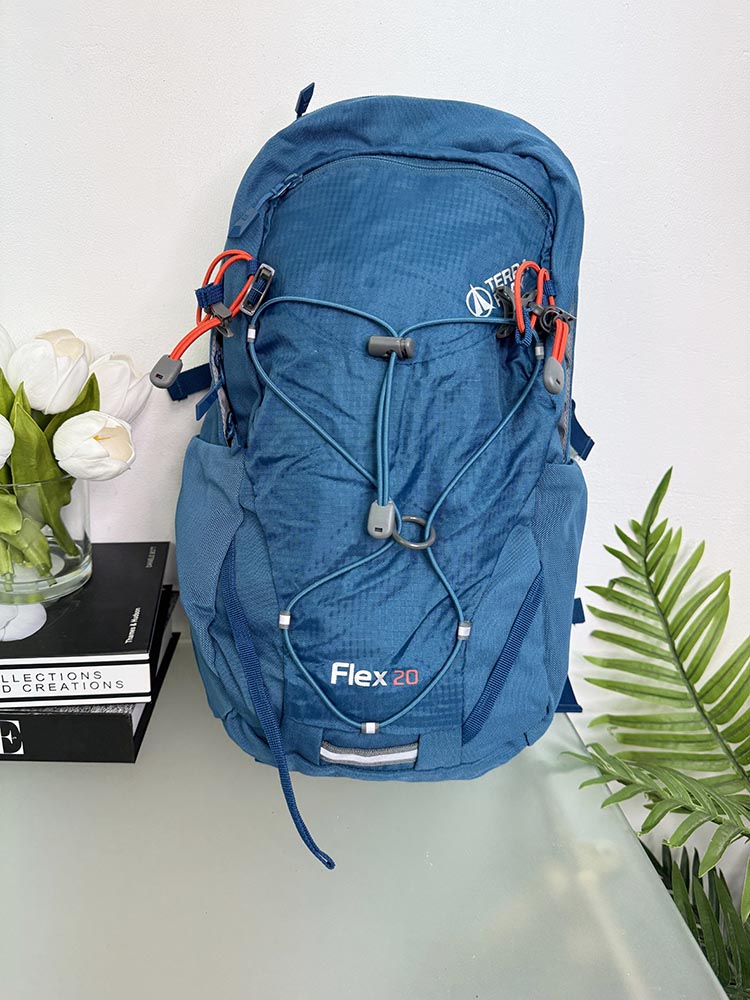 Giozdan ideal pentru drumetii cu spatele intarit Terra Peak