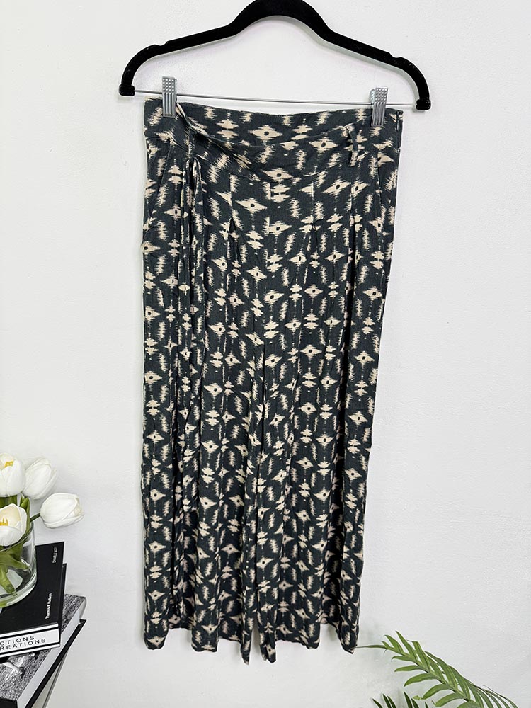 Pantaloni lejeri vascoza by-bar M