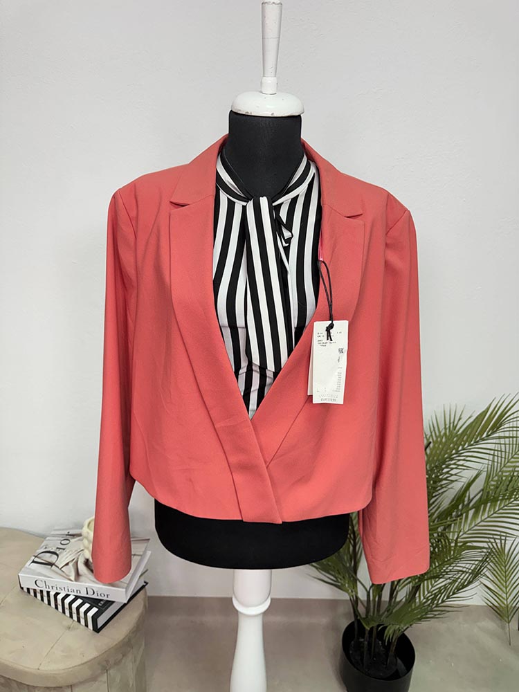 Sacou pret eticheta 119,99 euro S.Oliver 44