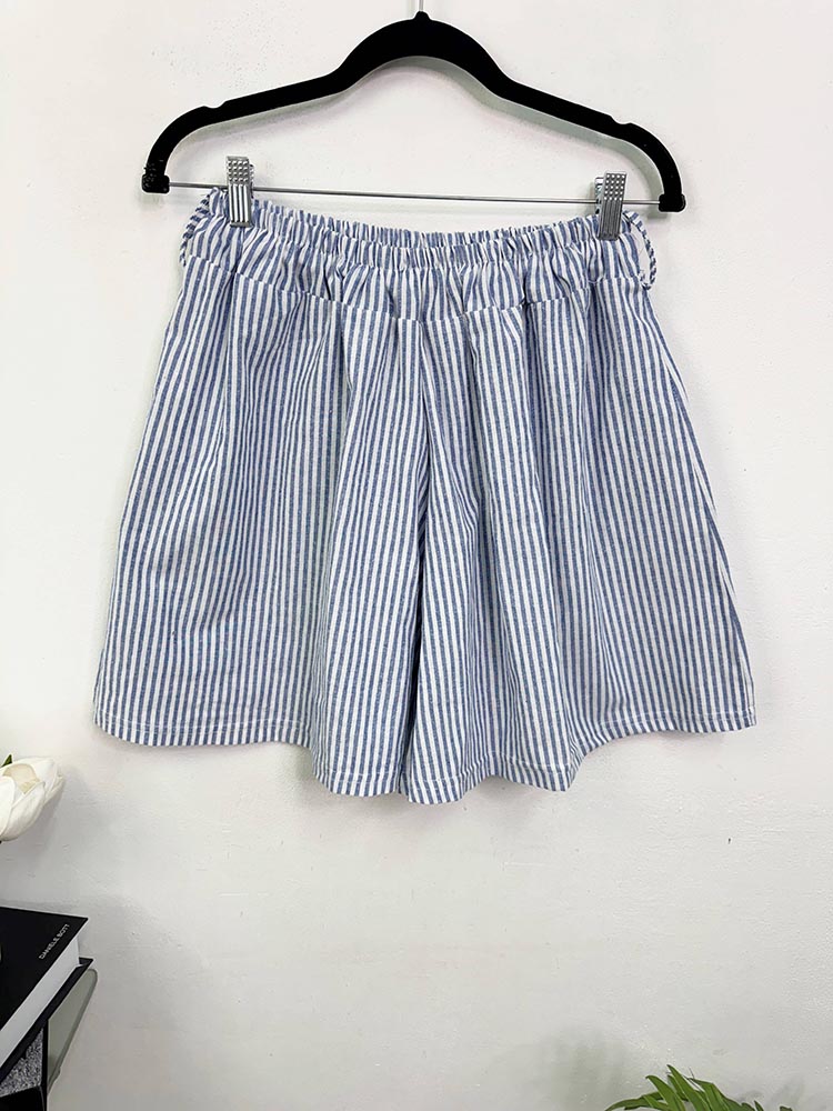 Pantaloni scurti cam M