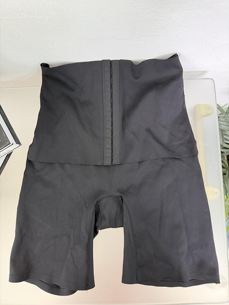 Pantaloni scurti modelator Skinny girl smoothers and shapers M