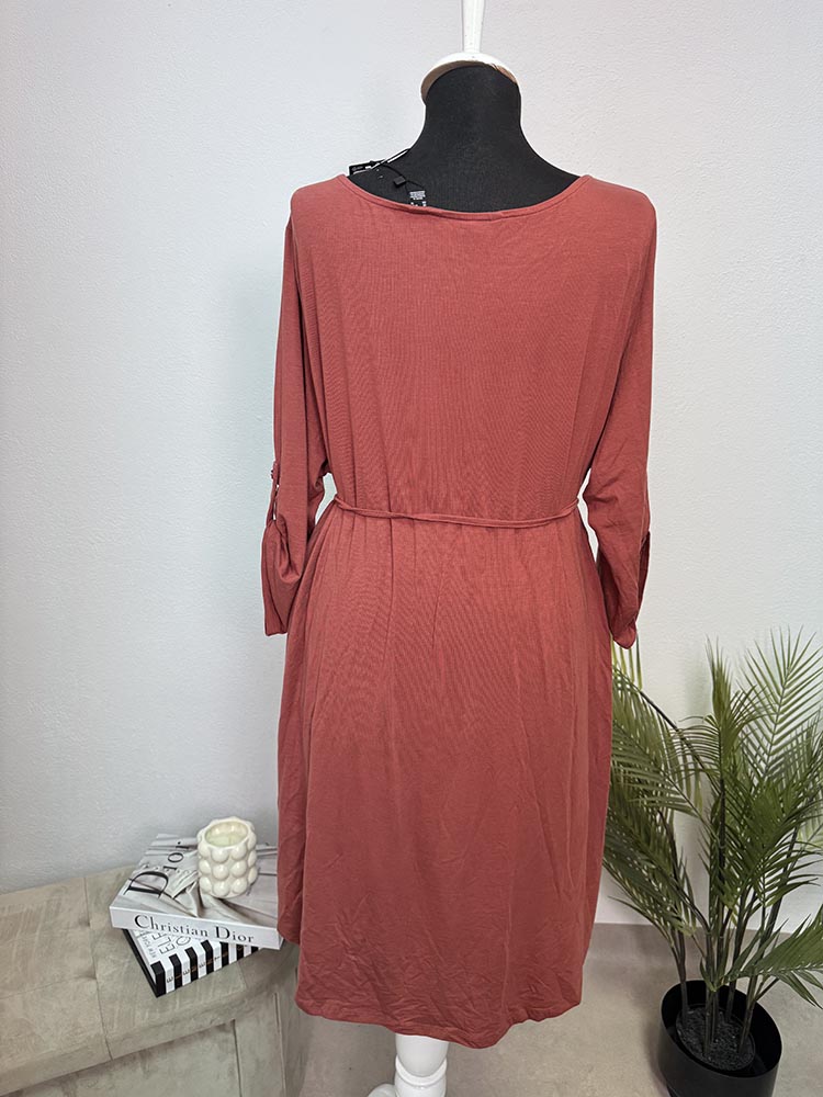 Rochie noua,calitativa Vero Moda curve 46-48 pret eticheta 40 euro - imagine 2