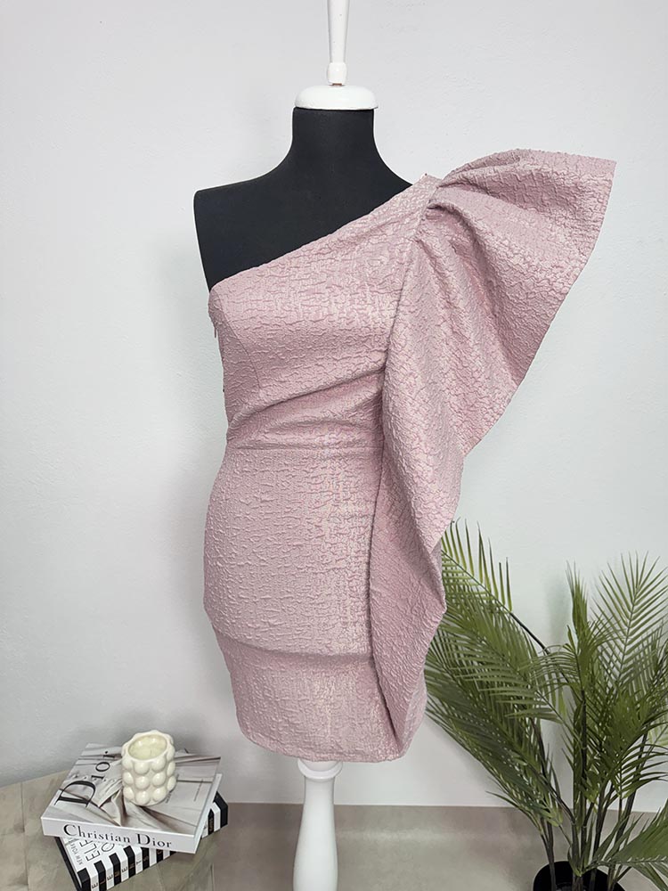 Rochie noua, deosebita Trendyol 34