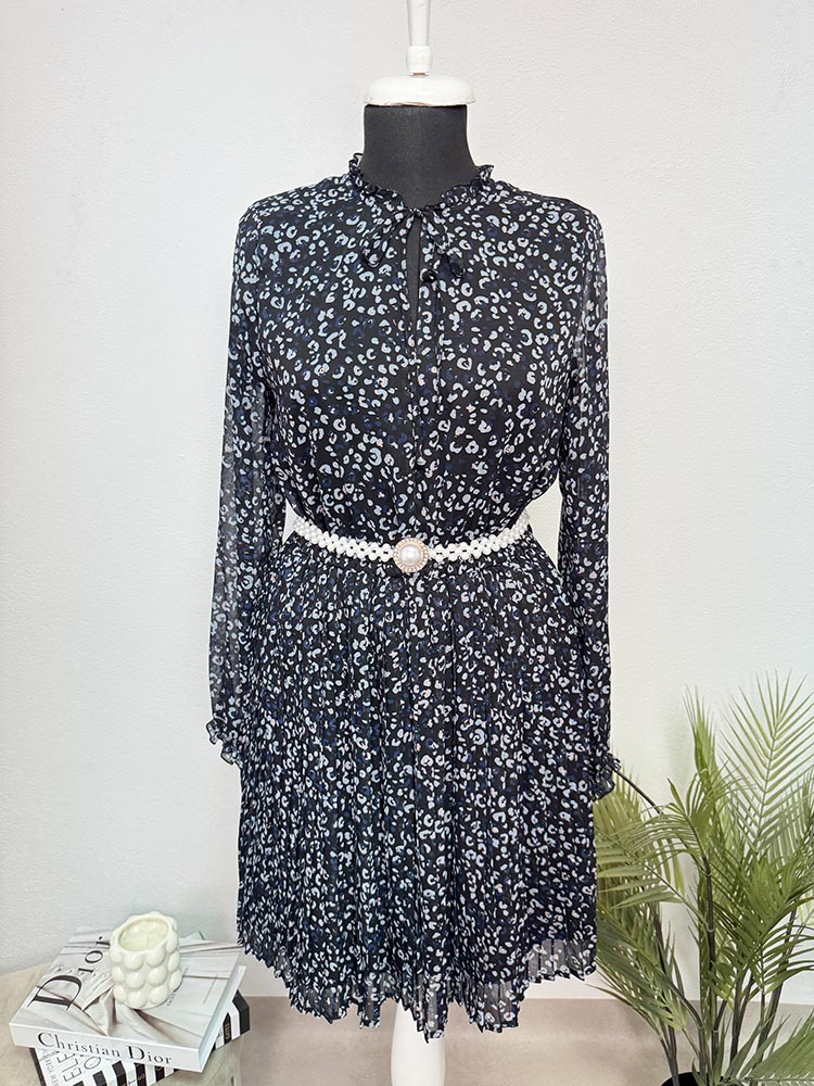 Rochie calitativa Reserved 36