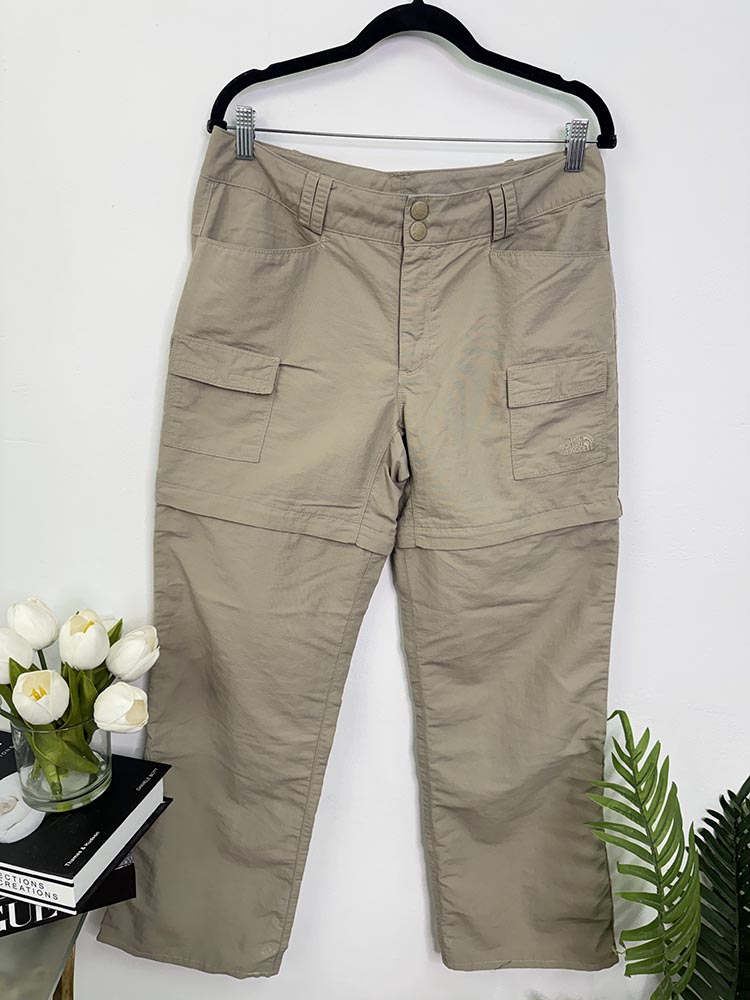 Pantaloni 2in1 ideal pentru drumetii The North Face 12