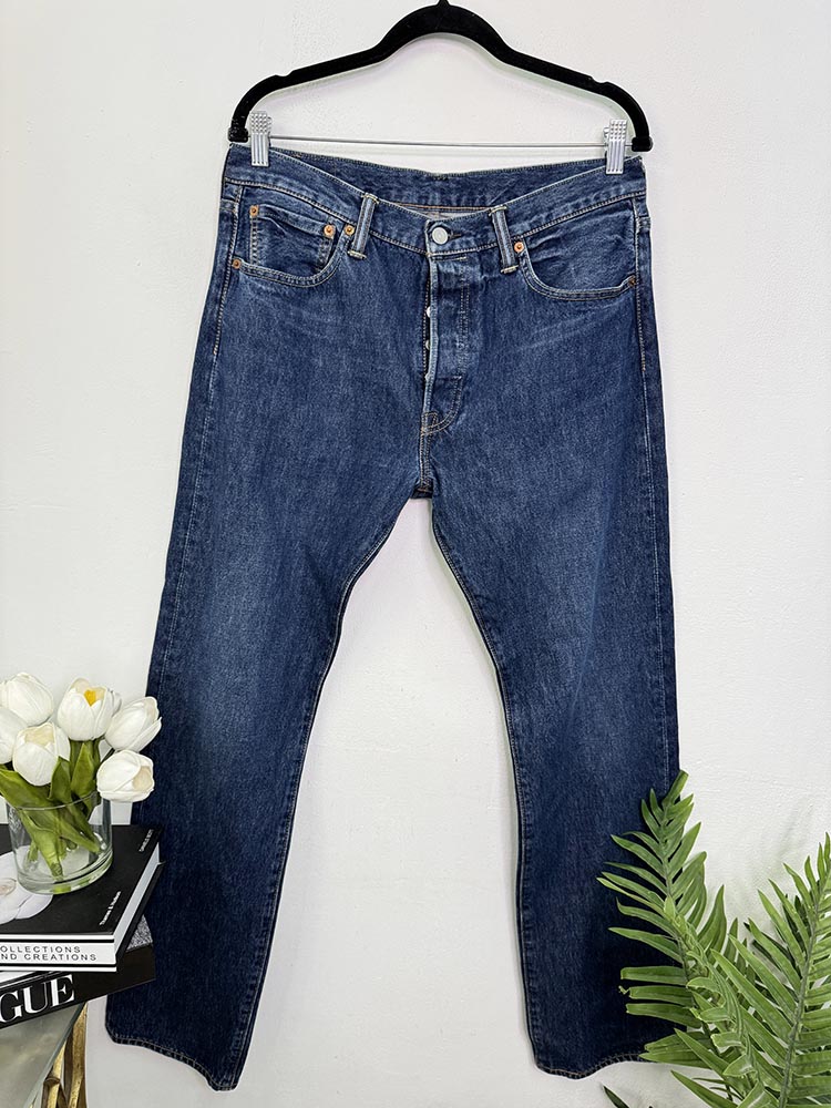 Blugi Levi's 33
