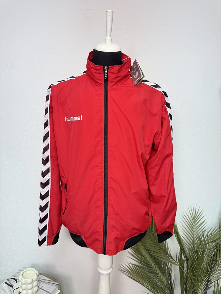 Hanorac pret eticheta 79,95 euro Hummel M