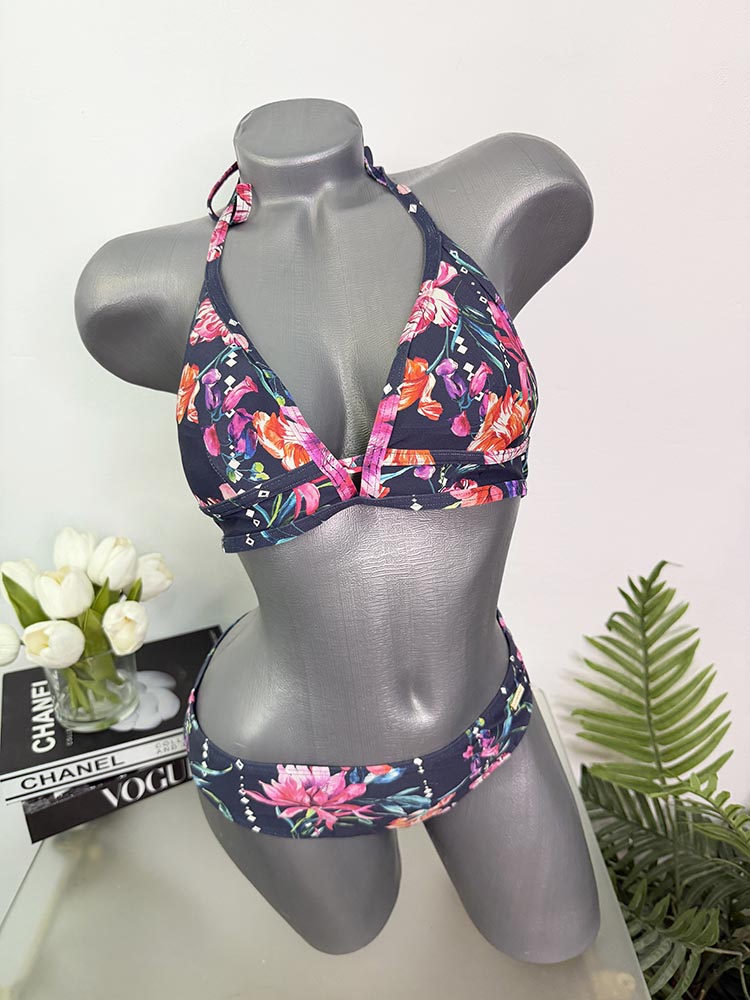 Costum de baie doua piese 38
