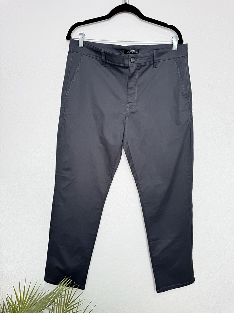 Pantaloni slim fit LC Waikiki 32