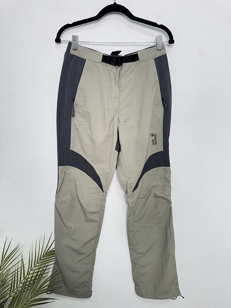Pantaloni ideal pentru drumetii Jack Wolfskin 40