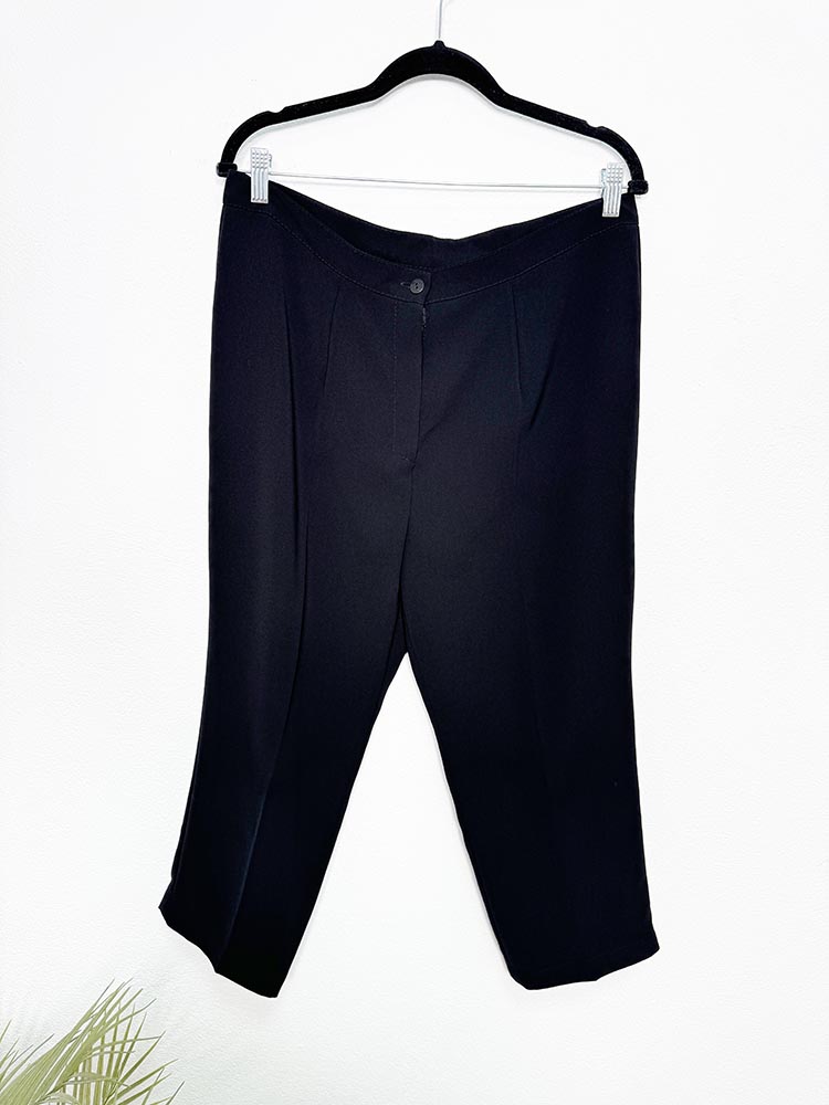 Pantaloni 46