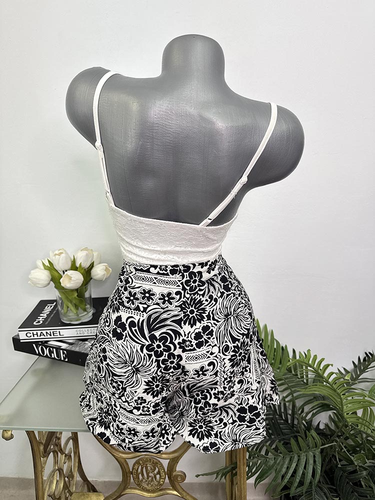 Pantaloni scurti deosebiti lejeri vascoza Primark 42 - imagine 2