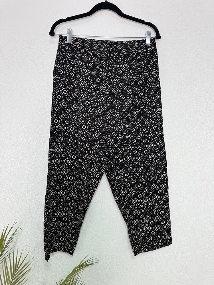 Pantaloni lejeri bumbac in Avaasa L