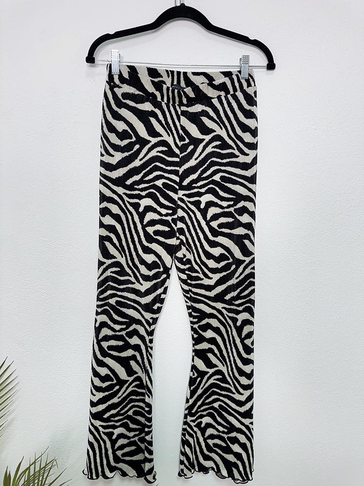 Pantaloni evazati Asos 38