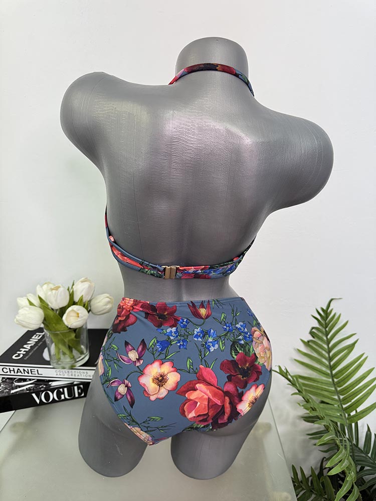 Costum de baie doua piese sutien cu burete cam M-L - imagine 2