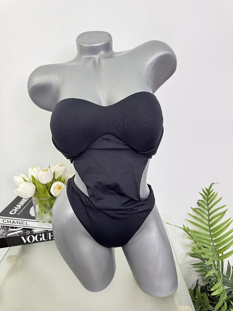 Costum de baie intreg sutien cu burete cam S-M