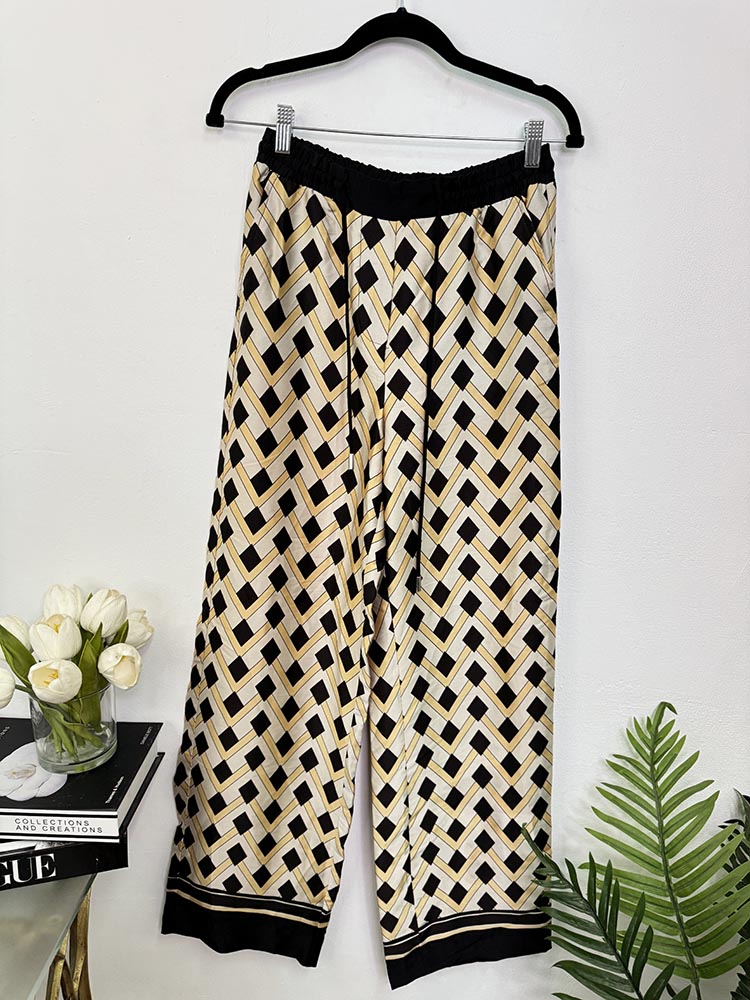 Pantaloni lejeri Mango XS