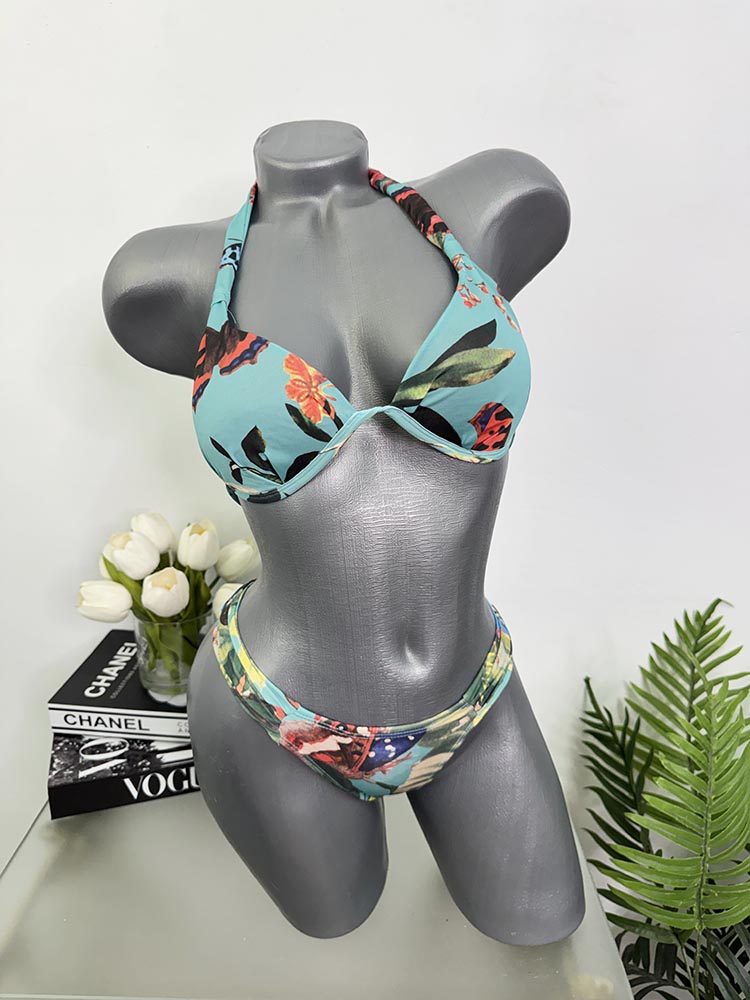 Costum de baie doua piese sutien cu burete Liquido S