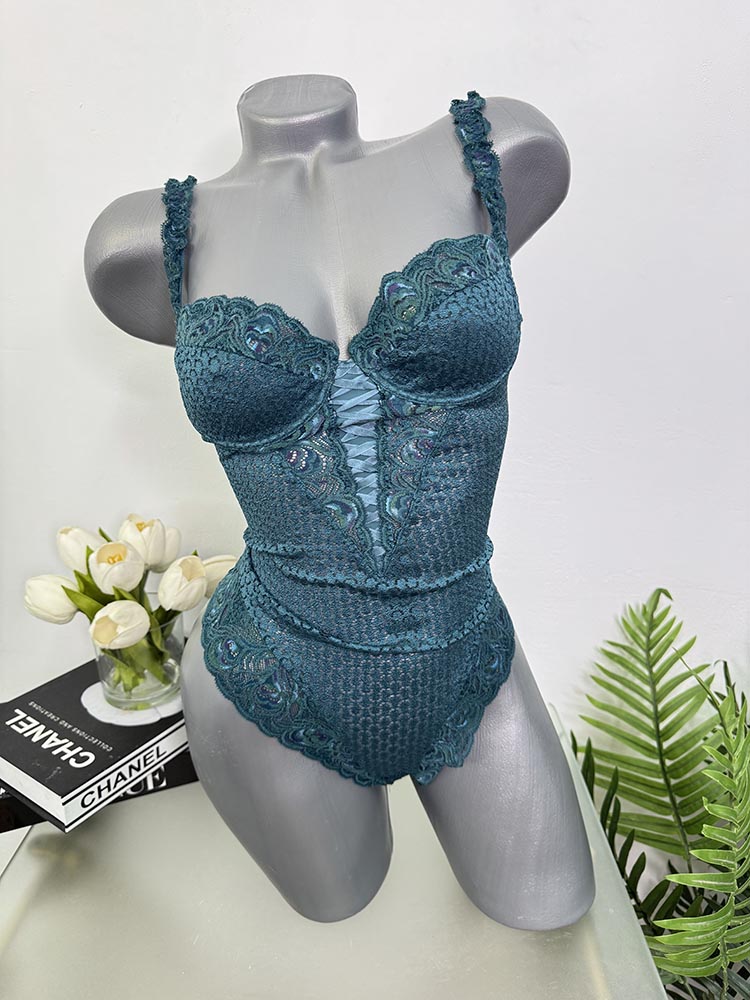 Body Barbara 75B