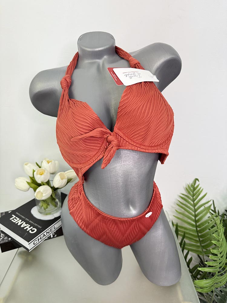 Costum de baie doua piese sutien cu burete Danielle von grondelle 80C