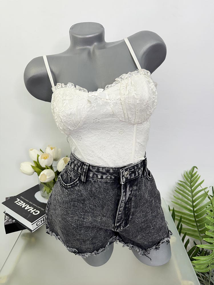 Pantaloni scurti blugi cam M