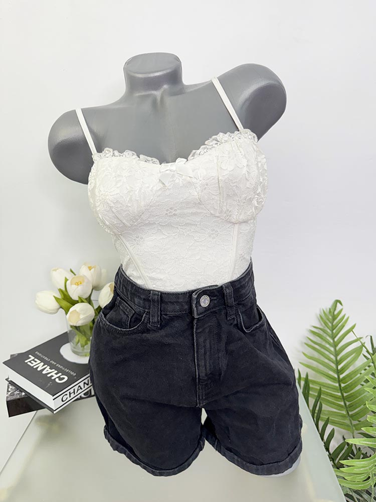 Pantaloni scurti blugi Primark 14-15 ani
