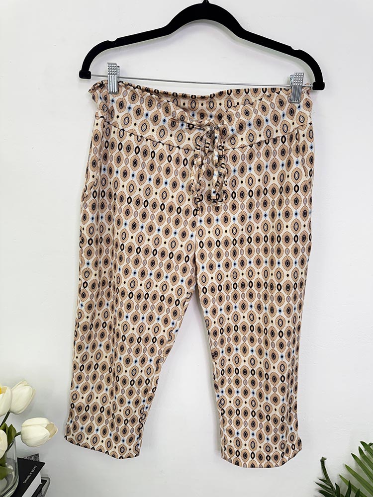 Pantaloni trei sferturi New Collection cam M-L