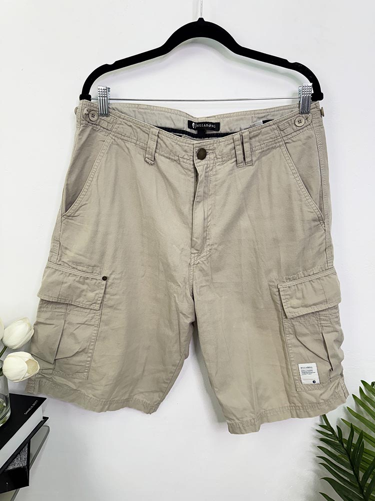 Pantaloni scurti Billabong 34