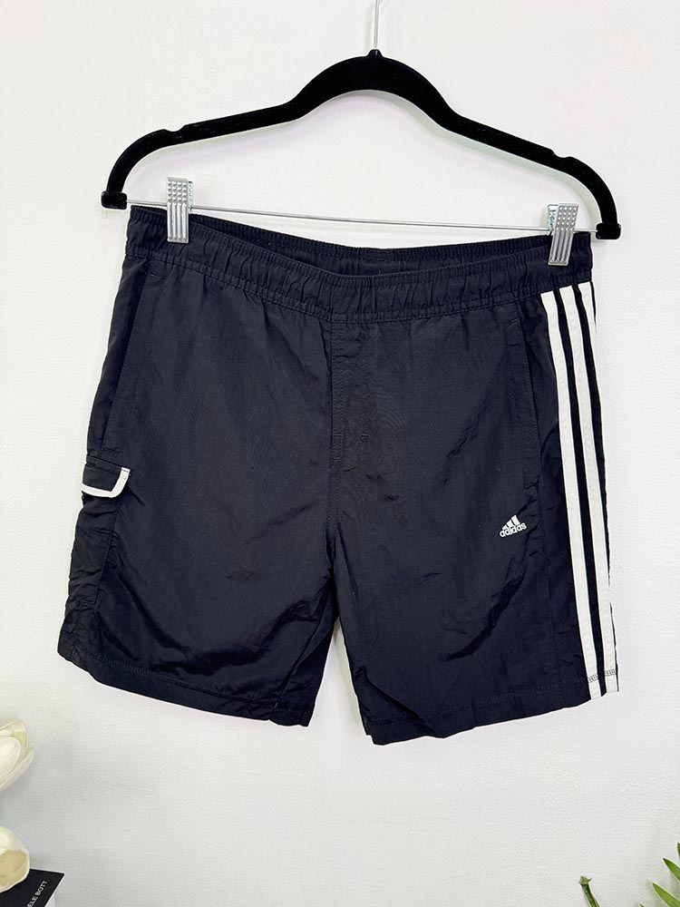 Pantaloni scurti Adidas 164