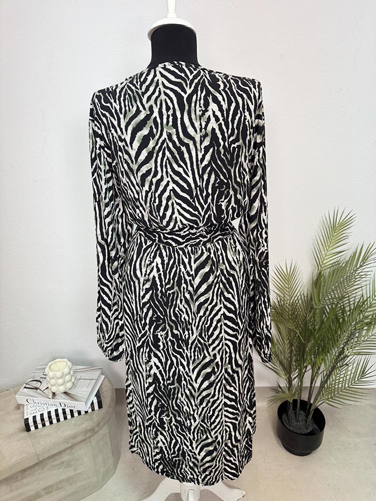 Rochie calitativa vascoza Zone 44-46 - imagine 2