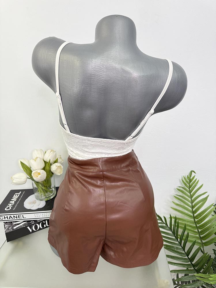 Pantaloni scurti imitatie piele Shein M - imagine 2
