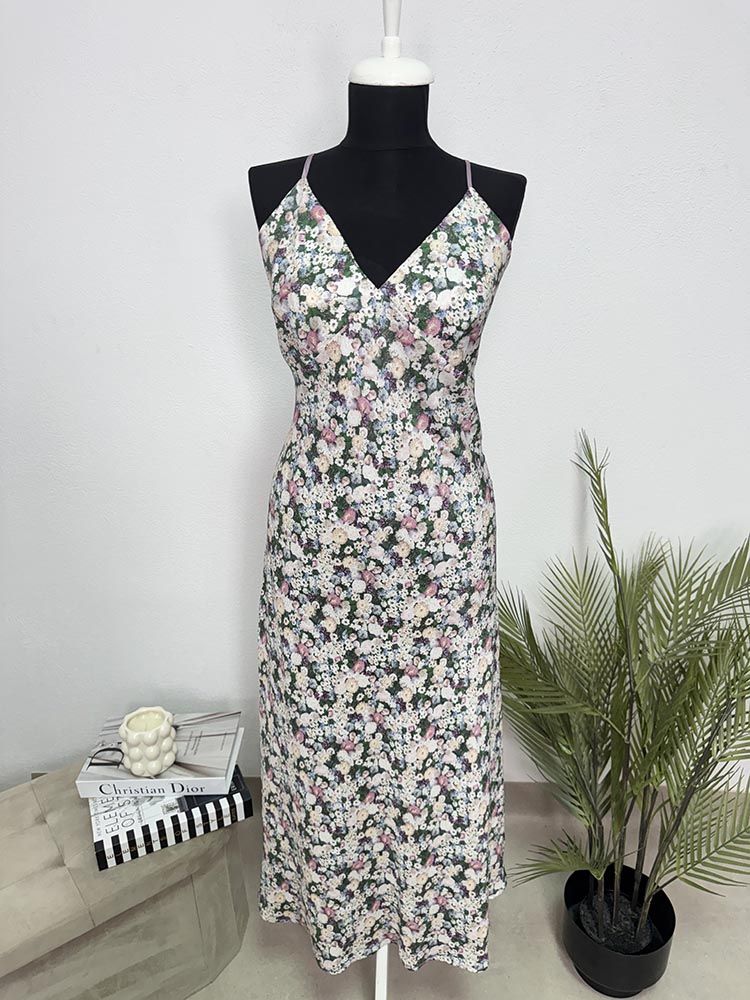 Rochie calitativa cu spate deosebit Primark L