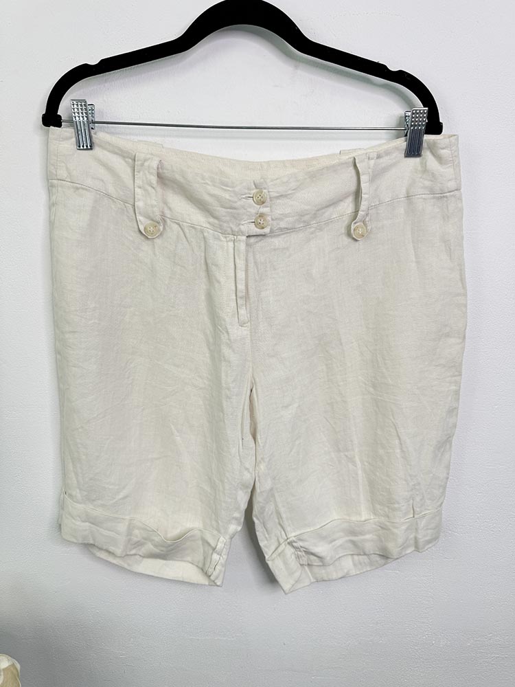 Pantalolni scurti de in Benetton L