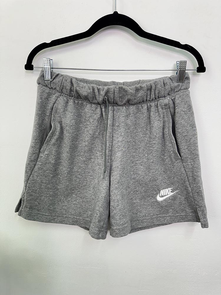 Pantaloni scurti Nike 156-166