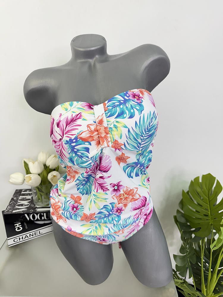 Costum de baie doua piese sutien cu burete fara bretele B. you 12
