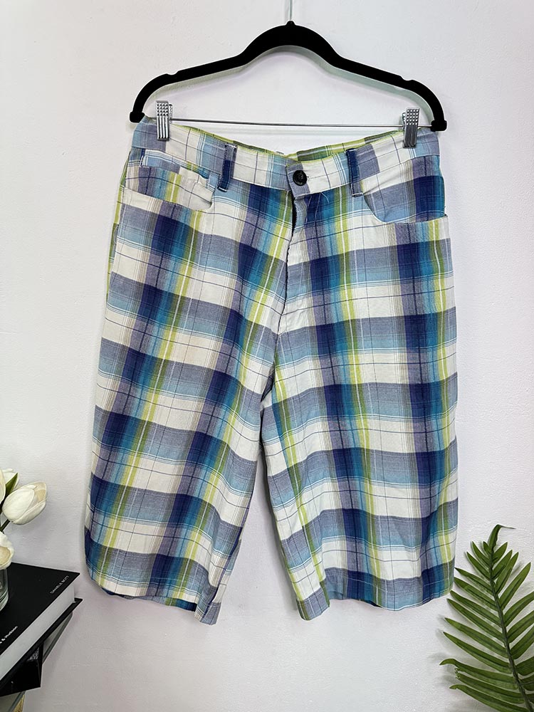 Pantaloni scurti 36