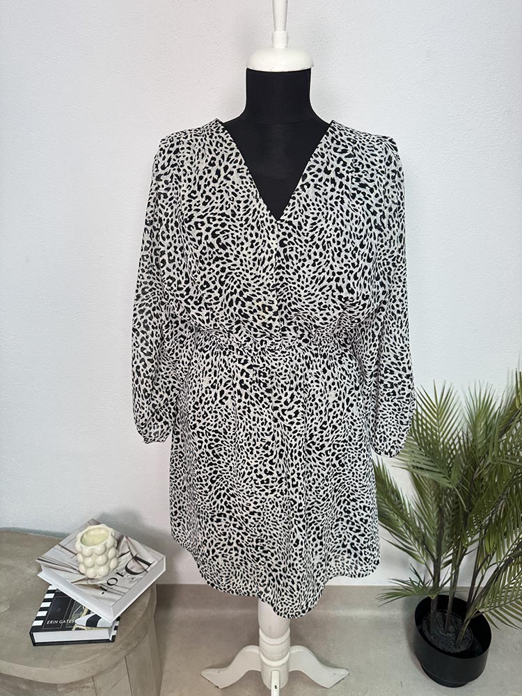 Rochie deosebita C&A 40