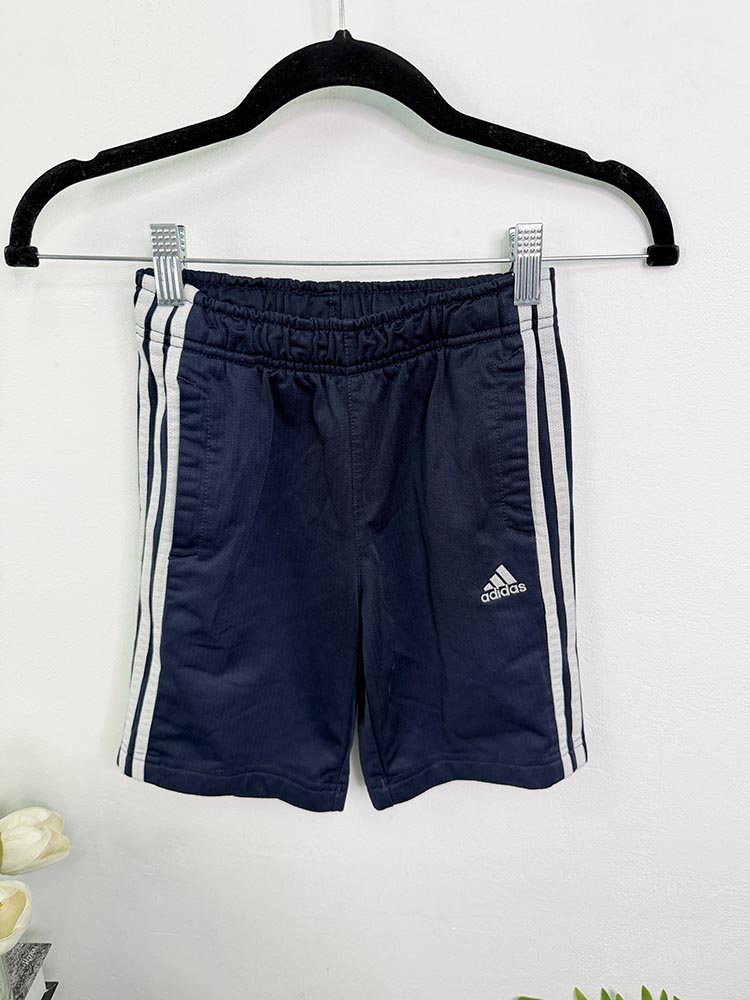 Pantaloni scurti Adidas 7-8 ani