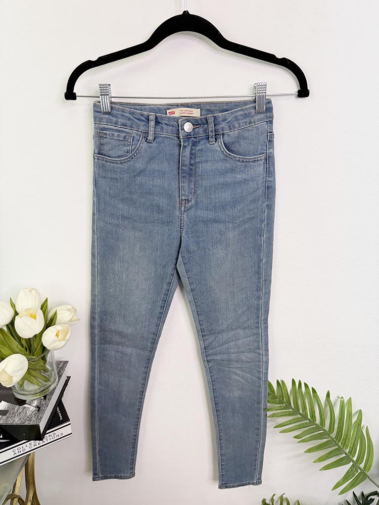 Blugi Levi's 152