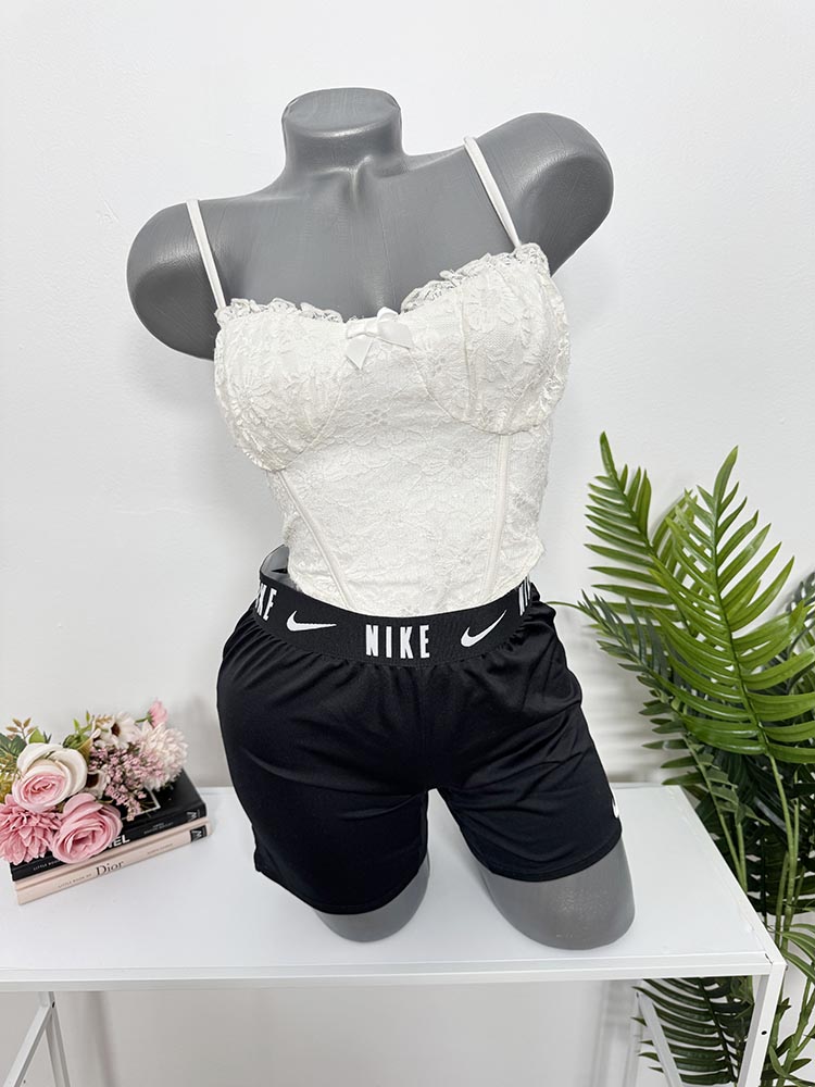 Colanti sport scurti Nike M