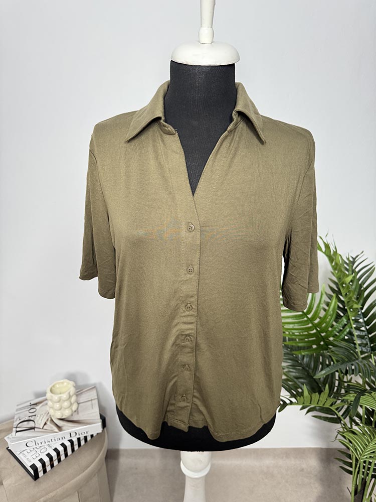 Tricou calitativ tip camasa C&A M