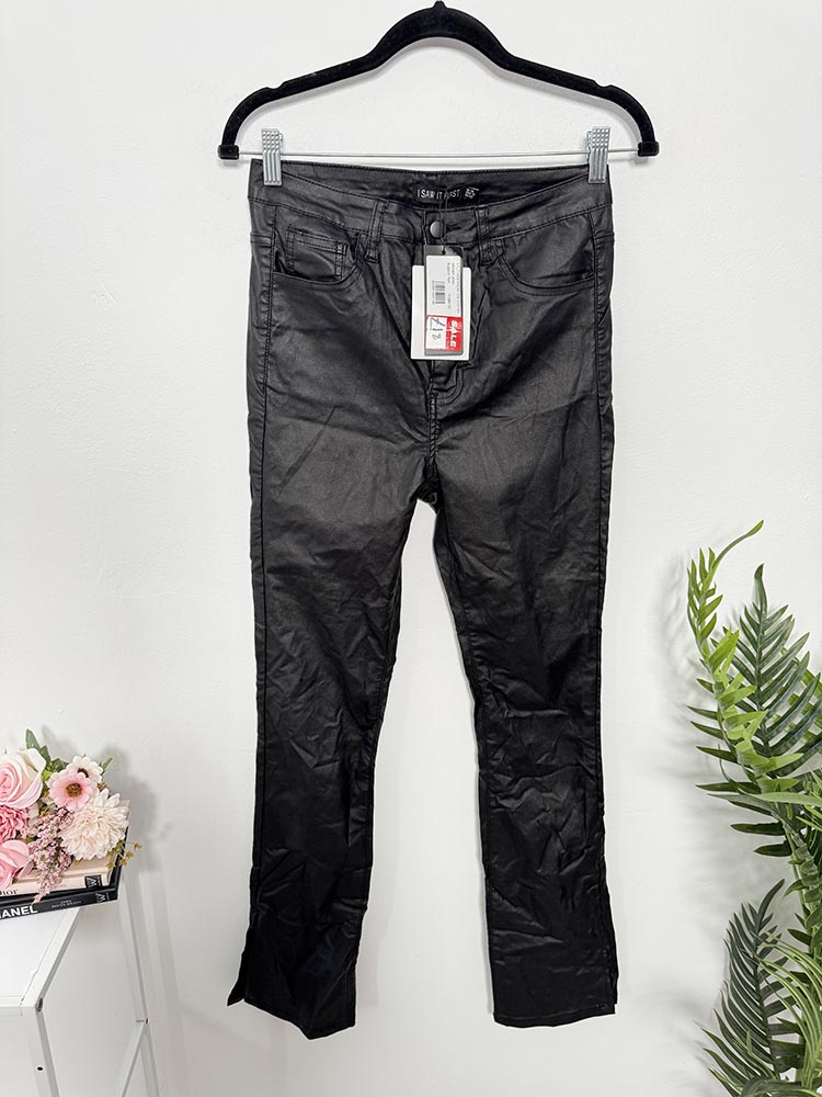 Pantaloni nou imitatie piele 42